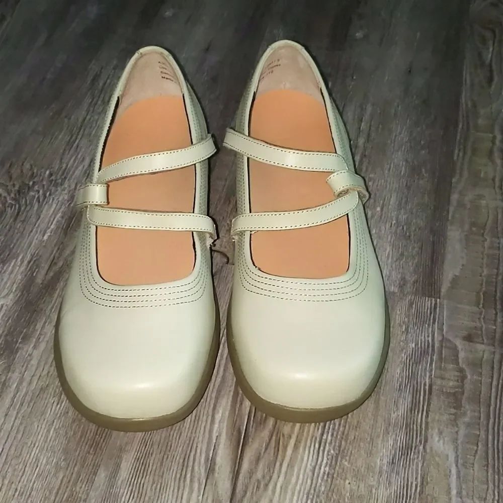 Apex cream orthopedic  Mary Jane  shoes Sz 9W